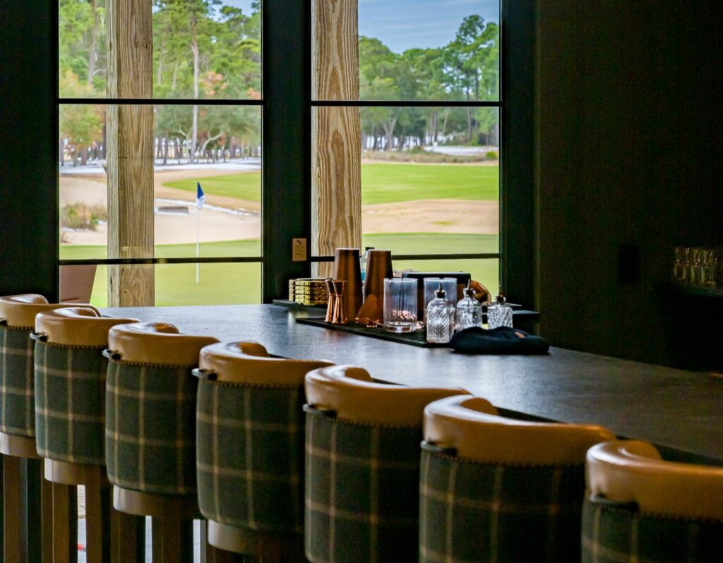 Shark's Tooth Clubhouse renovation - bar