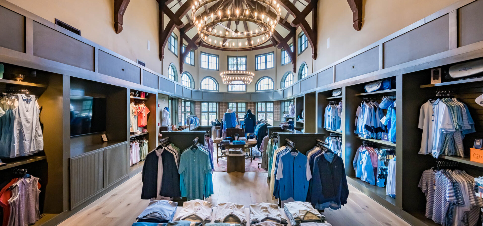 Golf Outfitter Shop inside Shark's Tooth Clubhouse