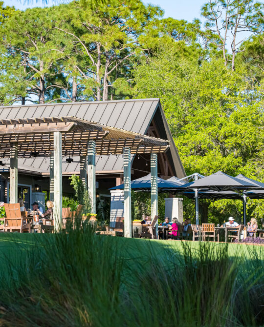 Shark's Tooth clubhouse and golf course experience